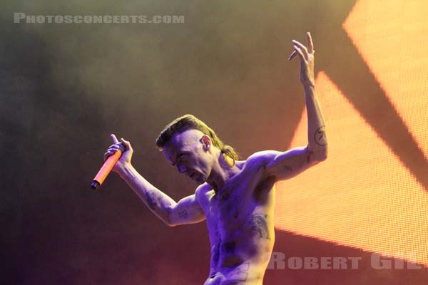 DIE ANTWOORD - 2014-08-22 - SAINT CLOUD - Domaine National - Scene de la Cascade - Watkin Tudor Jones Jr. [Ninja]